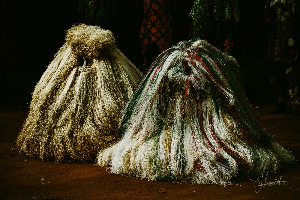 La Nuit et ses initiés, Zangbéto et Zangan, Collection, Nauld Adjahuime
